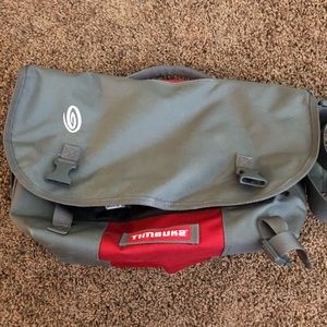 Timbuk2 Classic Med Messenger bag camera insert